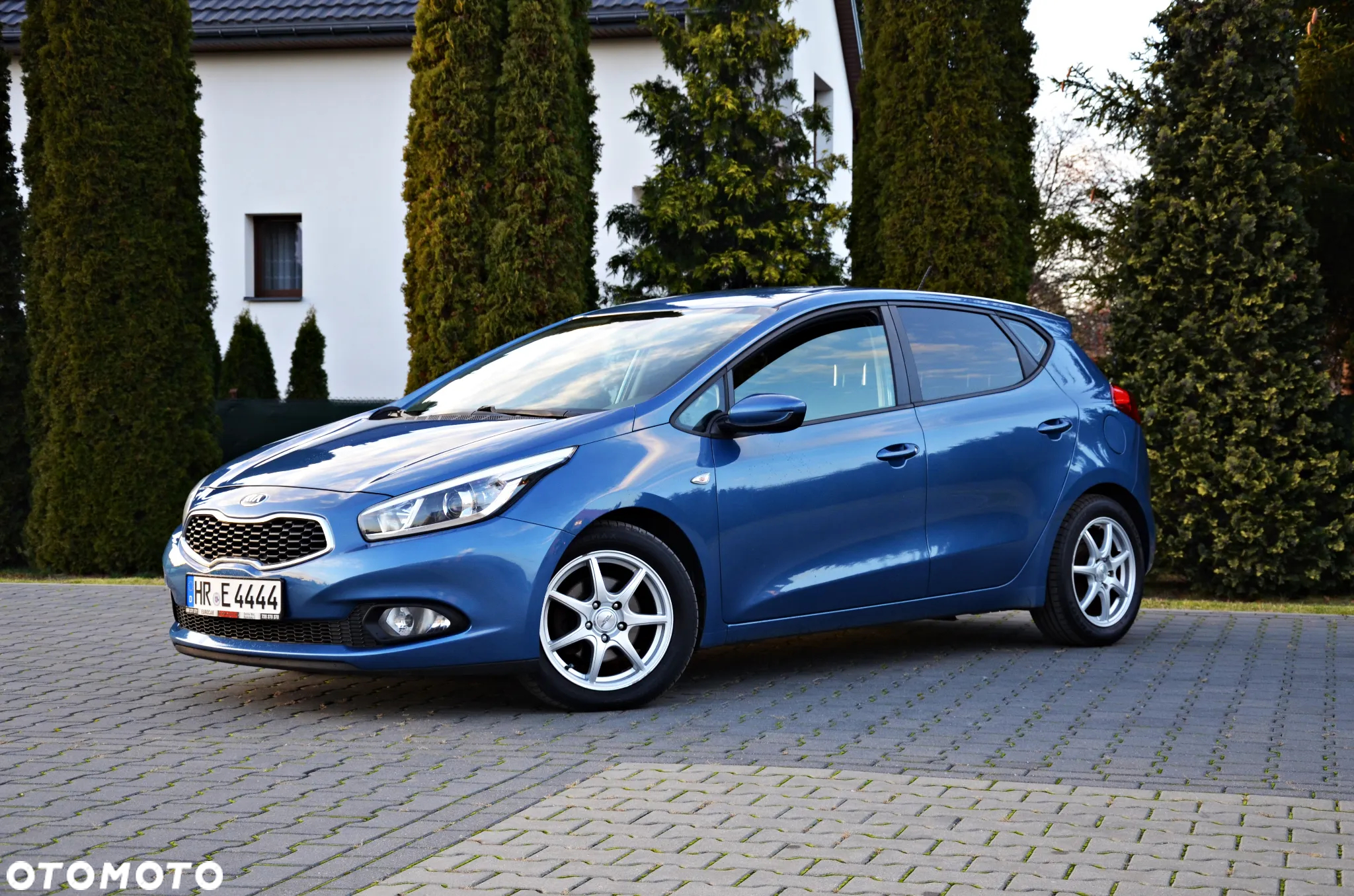 Kia Ceed - 13
