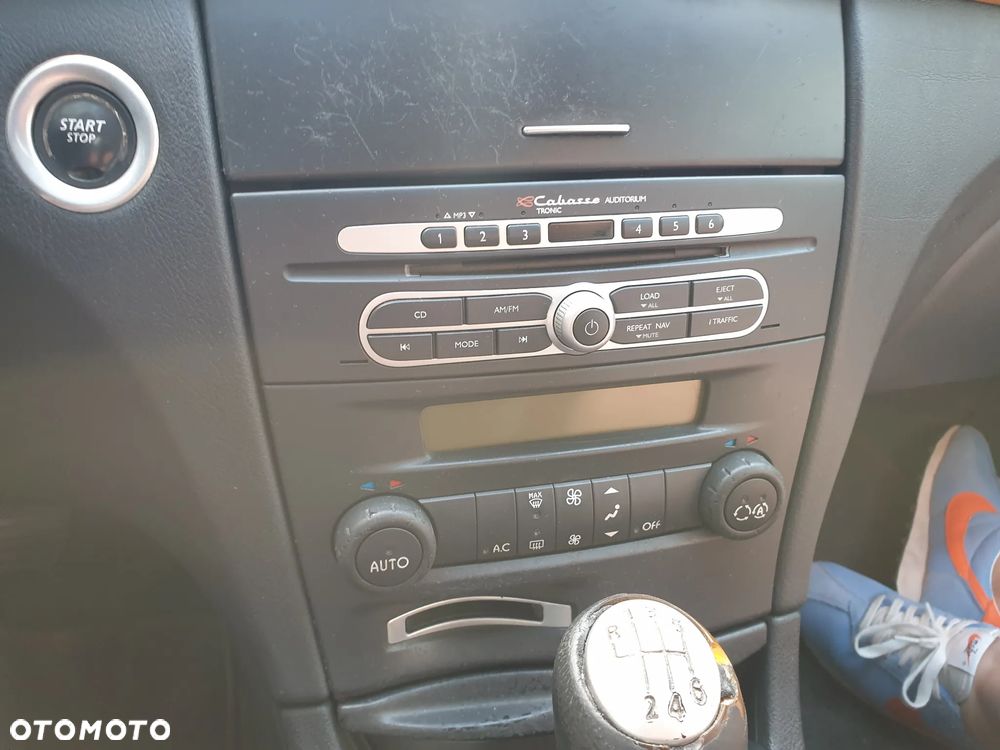 Renault Laguna 2.0 dCi Initiale - 14