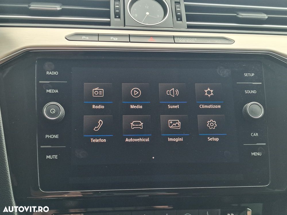 Volkswagen Passat 2.0 TDI DSG 4Motion Highline - 16