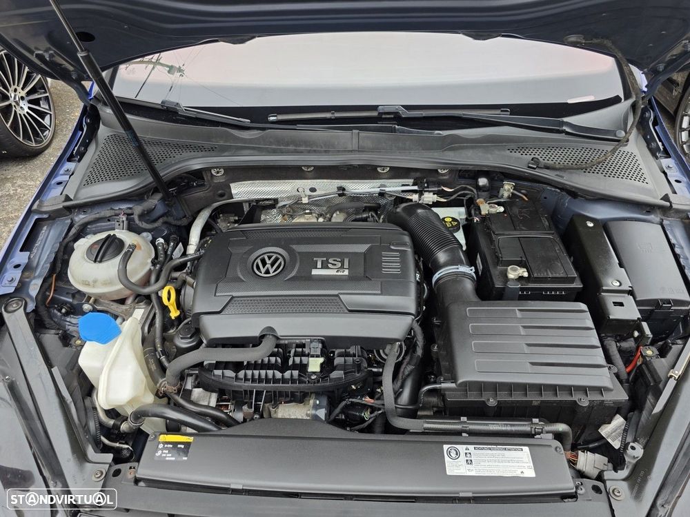 VW Golf R 4Motion BlueMotion - 33