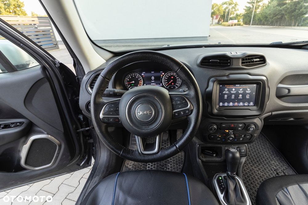 Jeep Renegade 1.5 T4 mHEV Limited FWD S&S DCT - 39