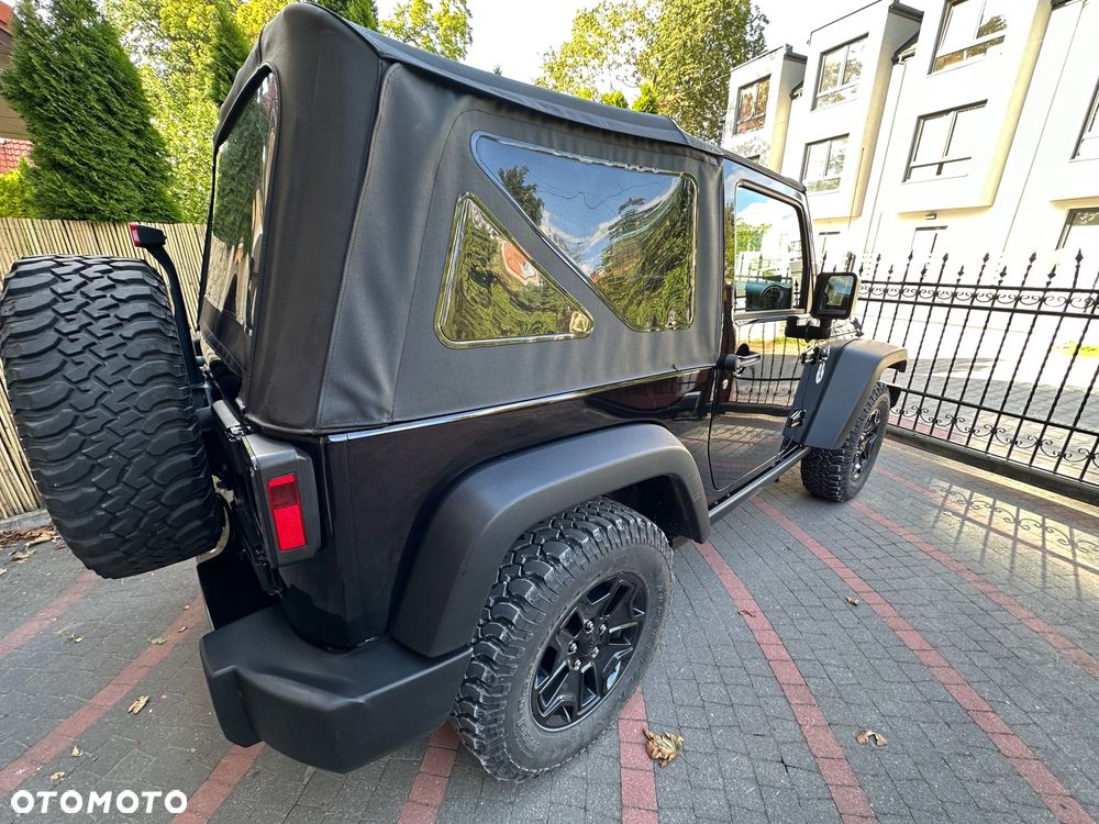 Jeep Wrangler - 21