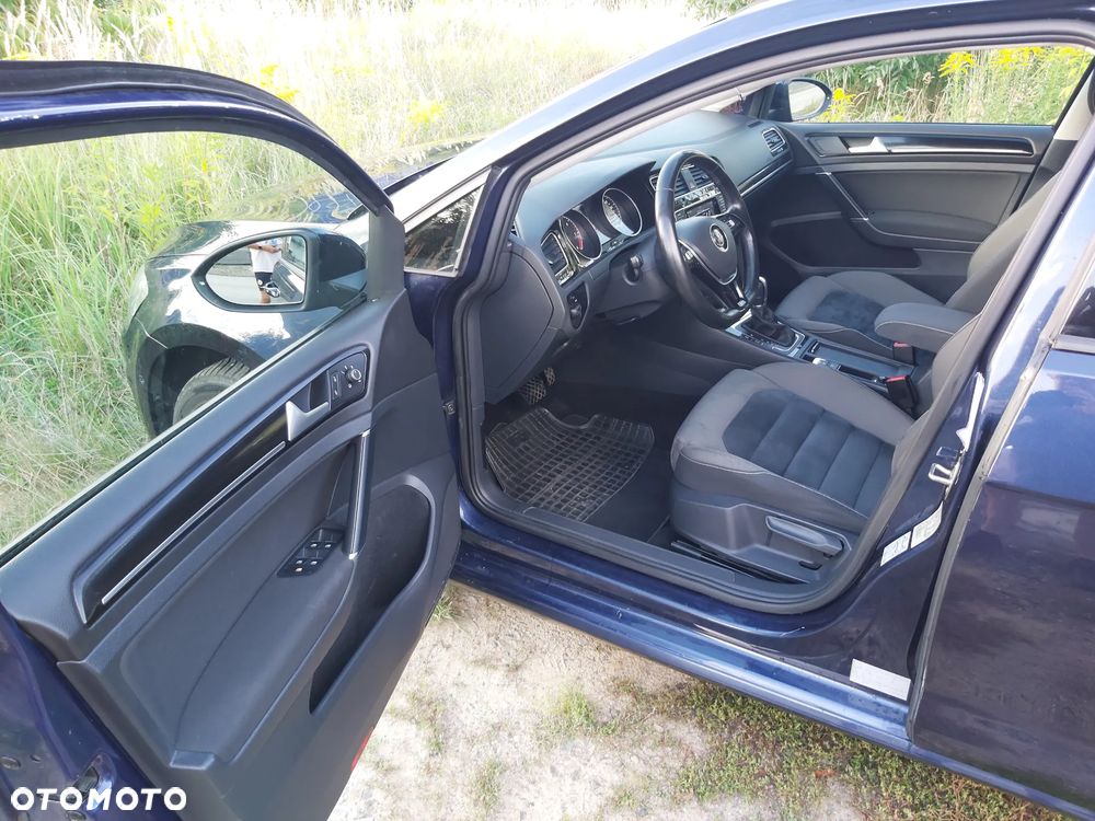 Volkswagen Golf 2.0 TDI BMT Highline DSG - 9