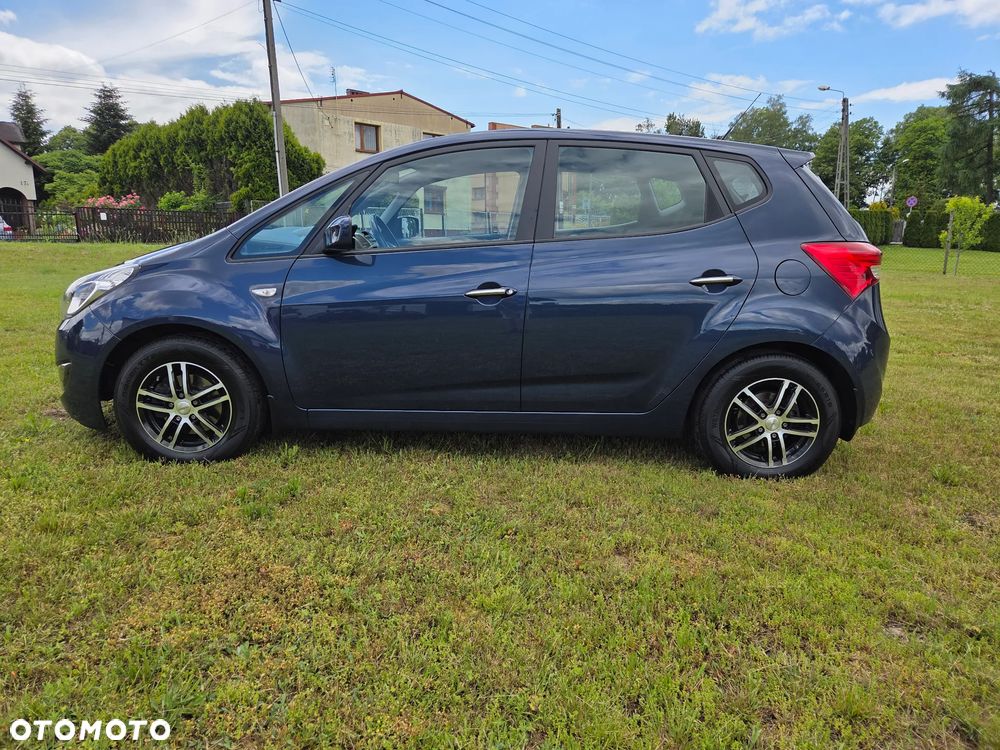 Hyundai ix20 1.4 blue - 8