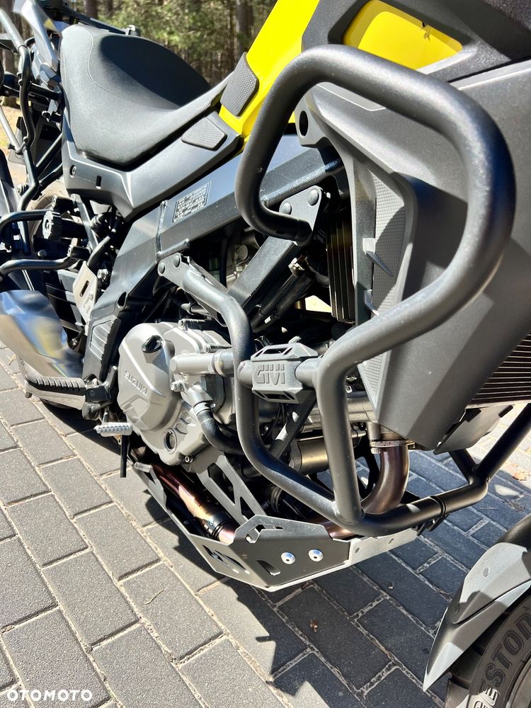 Suzuki V-STROM - 9