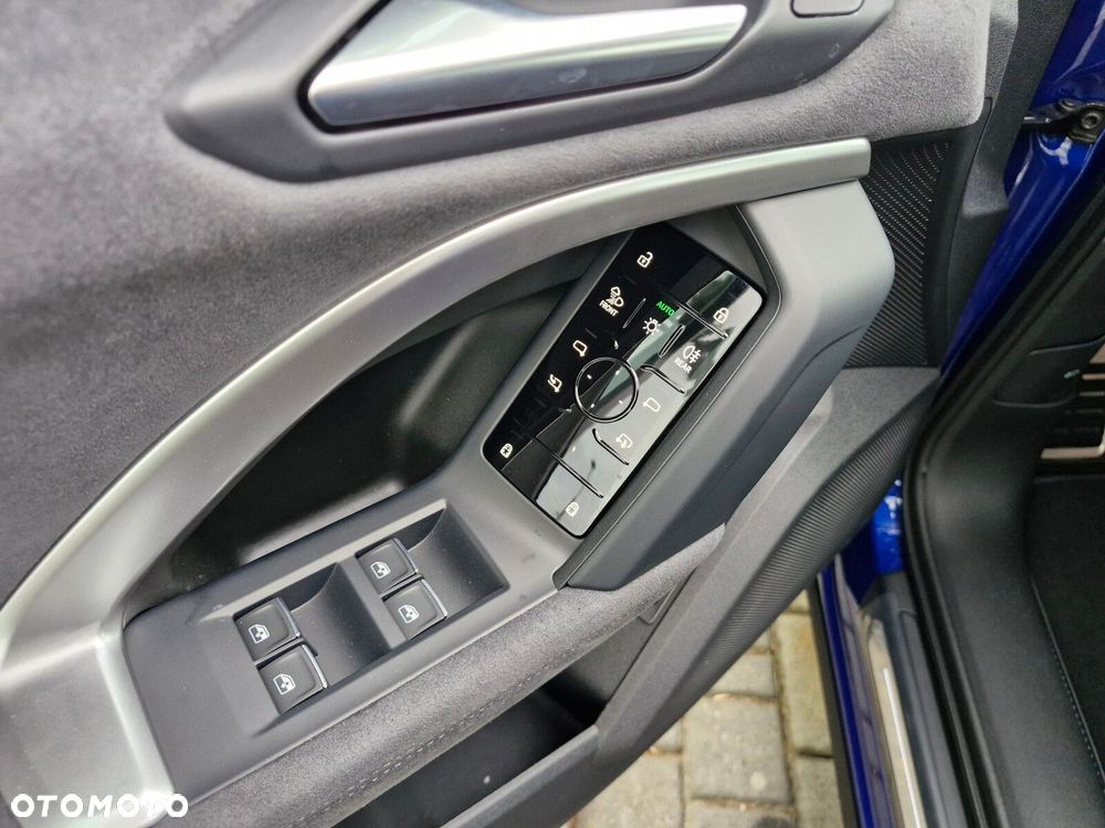 Audi Q5 Sportback - 11