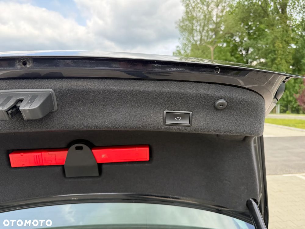 Volkswagen Passat 2.0 TDI BMT Comfortline - 15