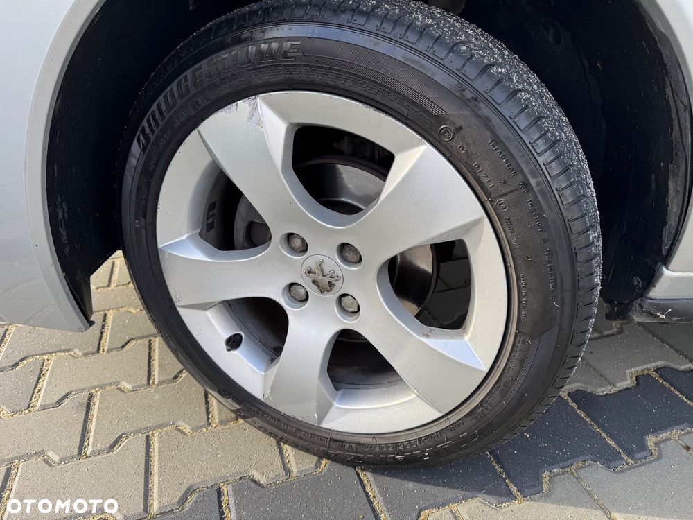 Peugeot 3008 1.6 HDi Active - 39