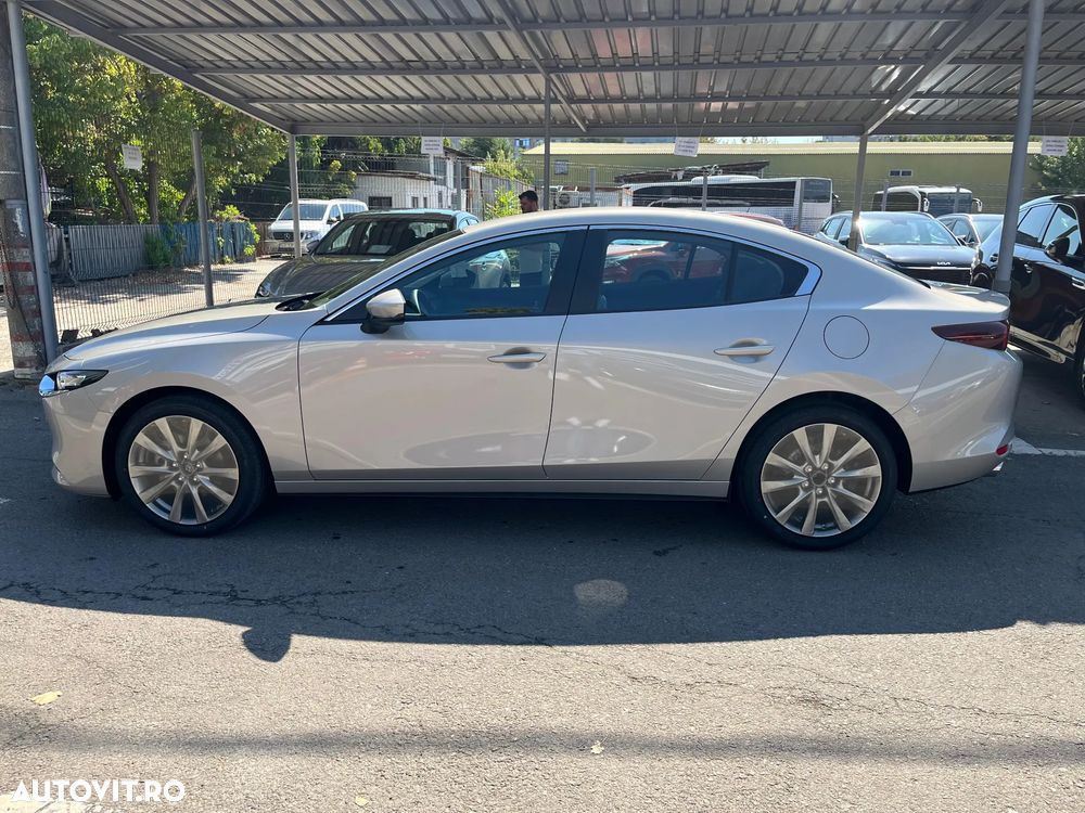 Mazda 3 e-Skyactiv X186 AT MHEV Center-Line - 8