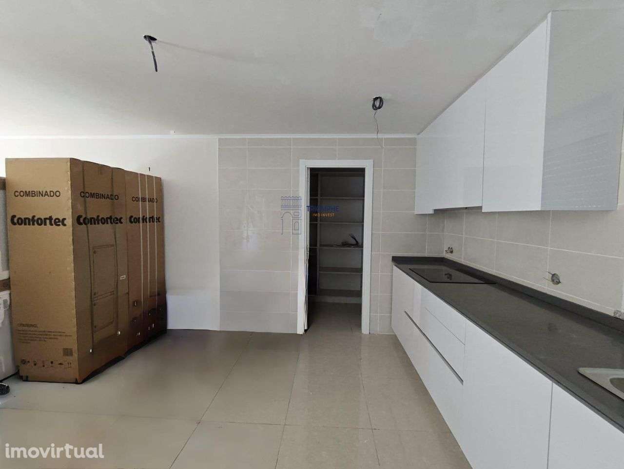 Moradia T3 Arquitetura Contemporânea Pataias, Alcobaça - Grande imagem: 5/18