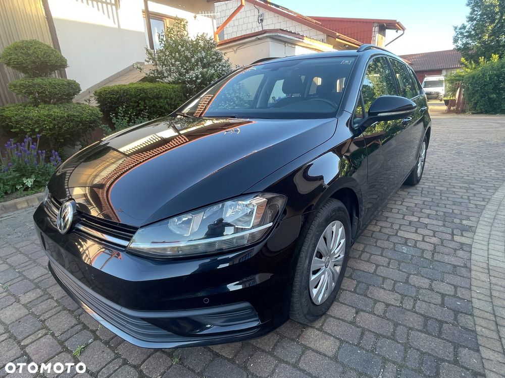 Volkswagen Golf 1.6 TDI (BlueMotion Technology) Comfortline - 1