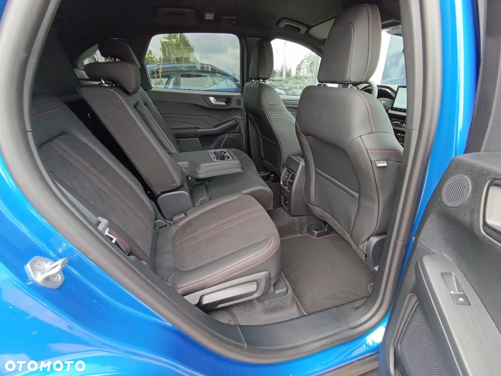 Ford Kuga 1.5 EcoBoost FWD ST-Line X - 21