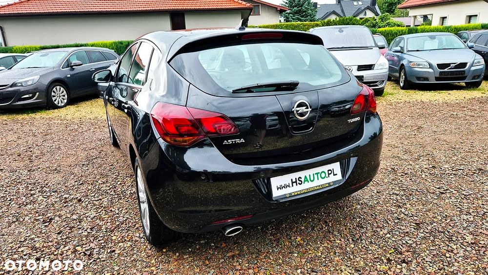 Opel Astra 1.4 T Cosmo - 18