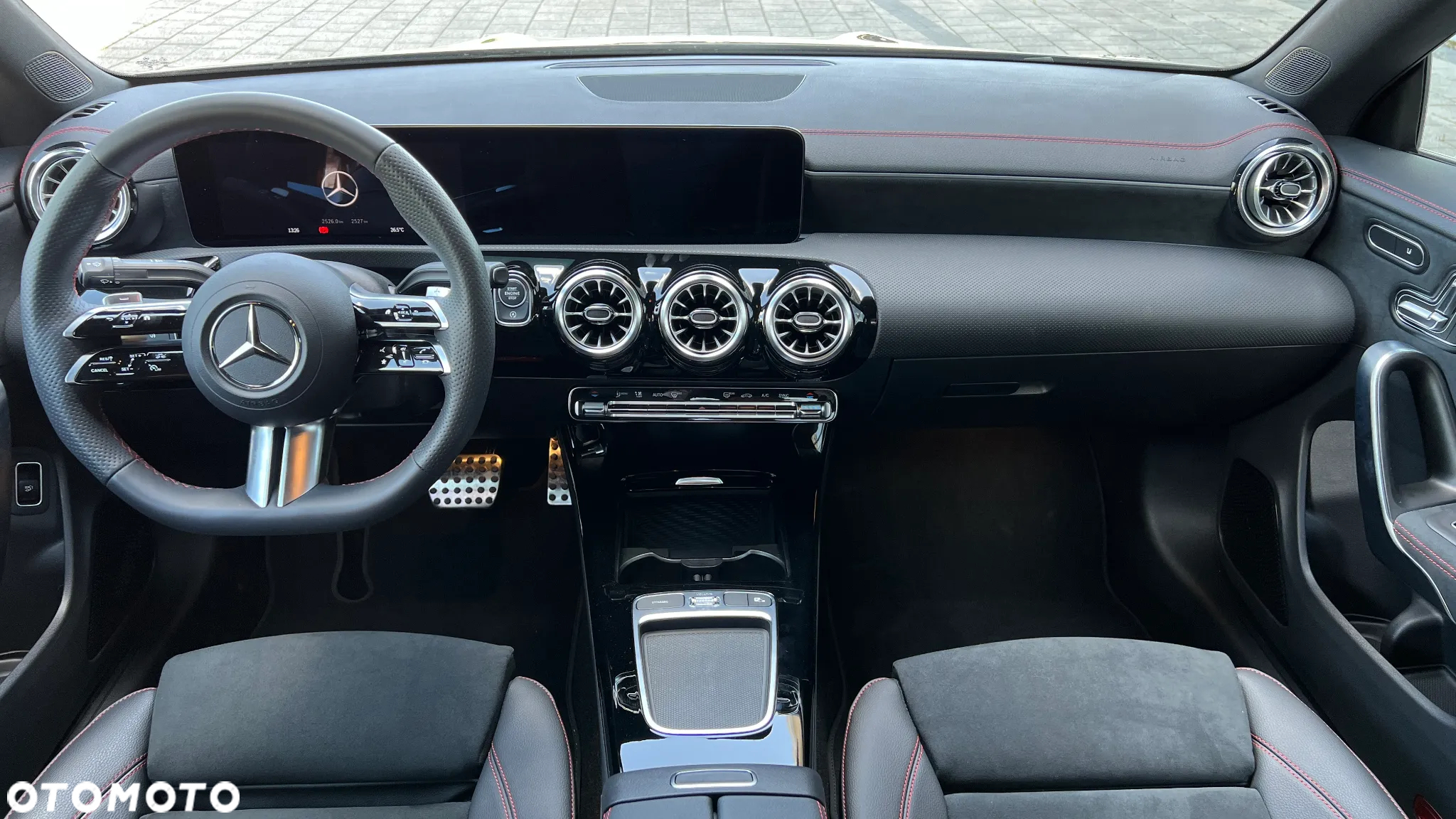 Mercedes-Benz CLA 200 AMG Line 7G-DCT - 12