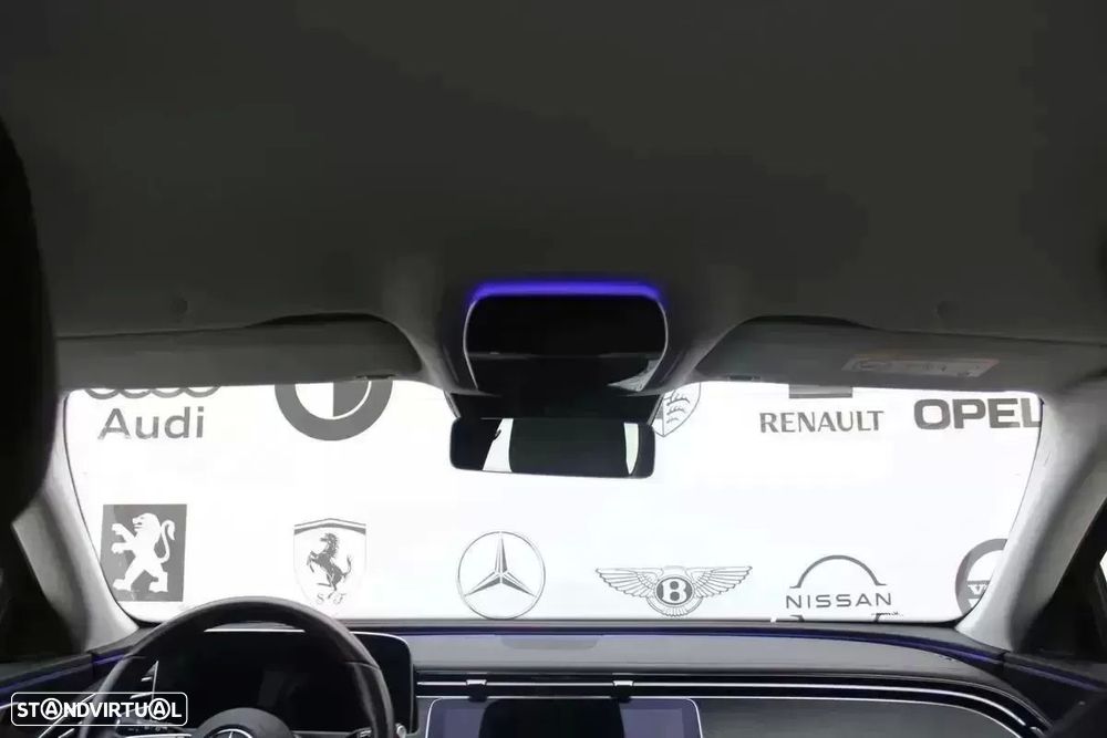 Mercedes-Benz E 220 d Avantgarde - 32