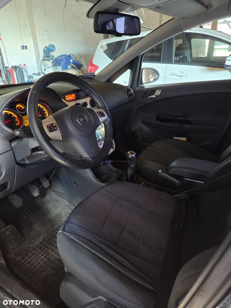 Opel Corsa 1.2 16V Enjoy - 7