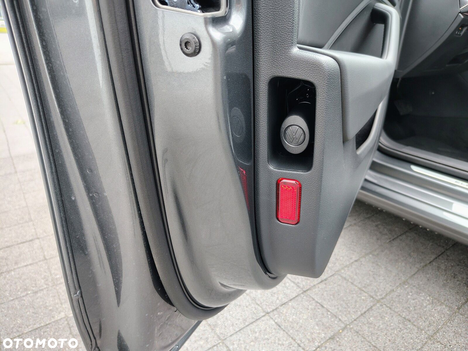 Volkswagen Passat - 32