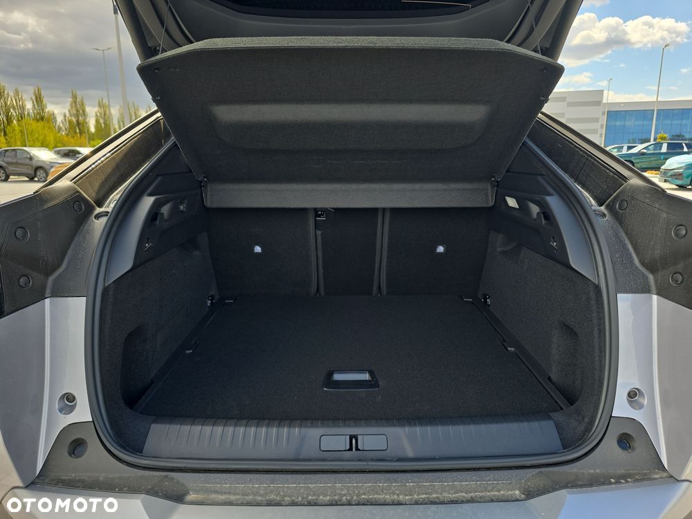 Peugeot 3008 1.2 PureTech mHEV GT E-DCS6 - 11