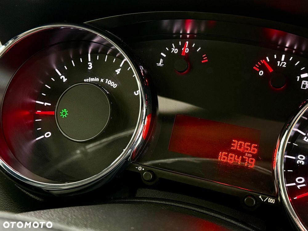 Peugeot 3008 1.6 Active - 8