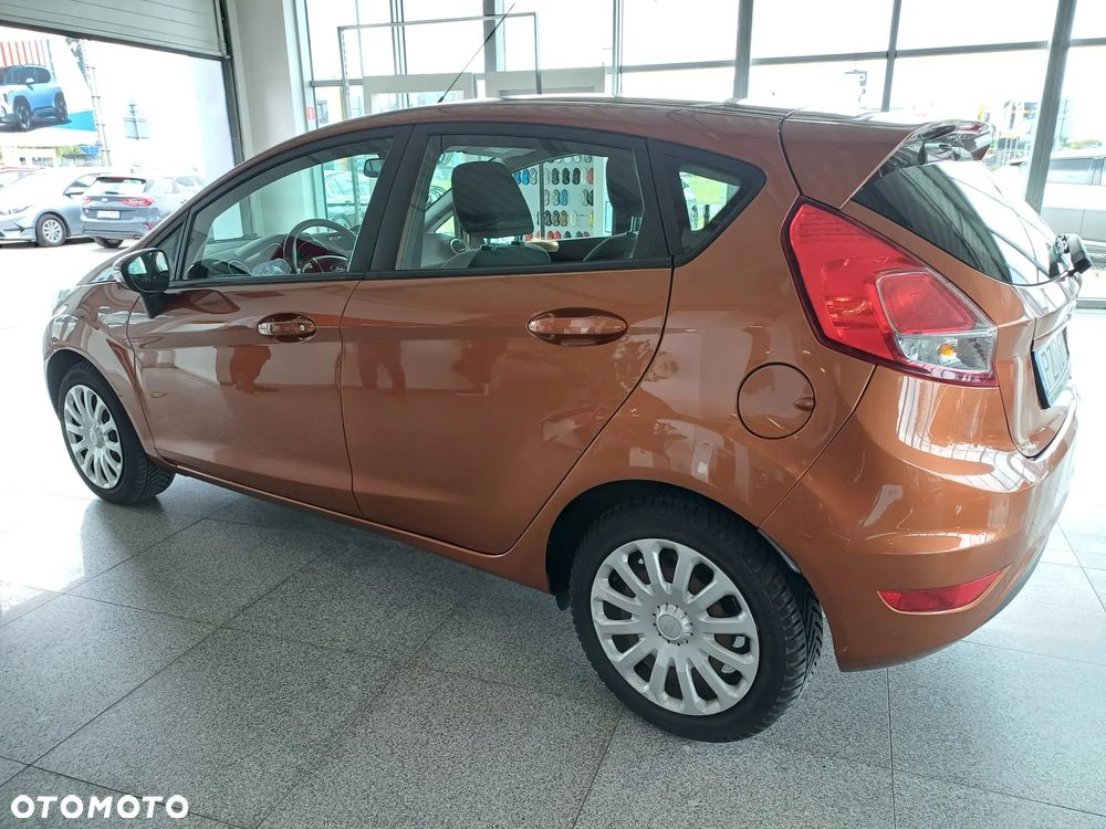 Ford Fiesta 1.25 Ambiente EU5 - 4