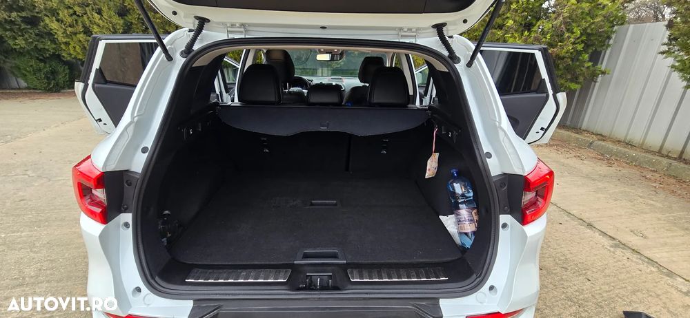 Renault Kadjar TCe 160 GPF BOSE EDITION - 8