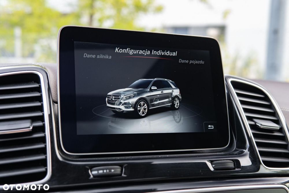 Mercedes-Benz GLE 350 d 4-Matic - 22