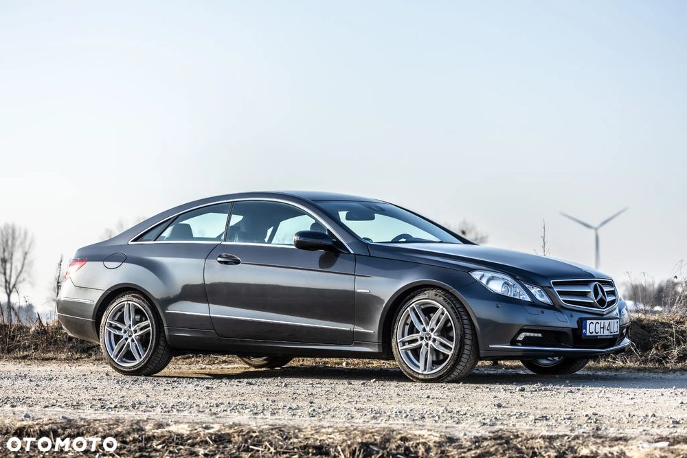Mercedes-Benz Klasa E 350 CDI BlueEff - 1