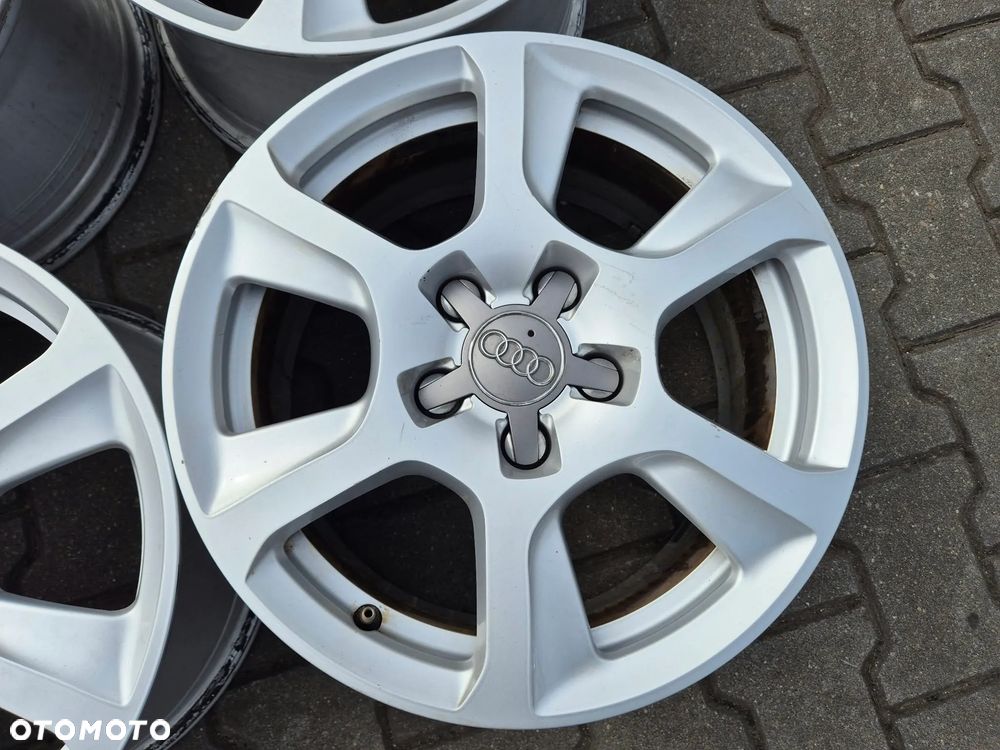Audi A4 B8 8K0 - komplet felg aluminiowych, 8K0601025F - 2