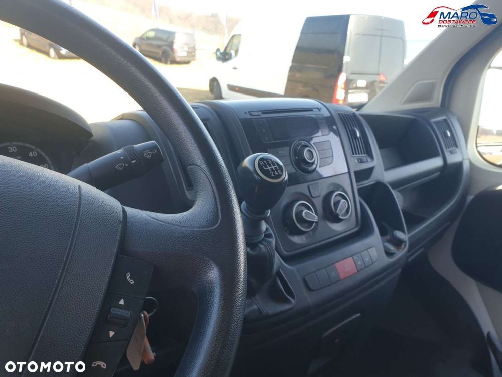 Peugeot BOXER KONTENER WINDA 3,0 180KM - 19