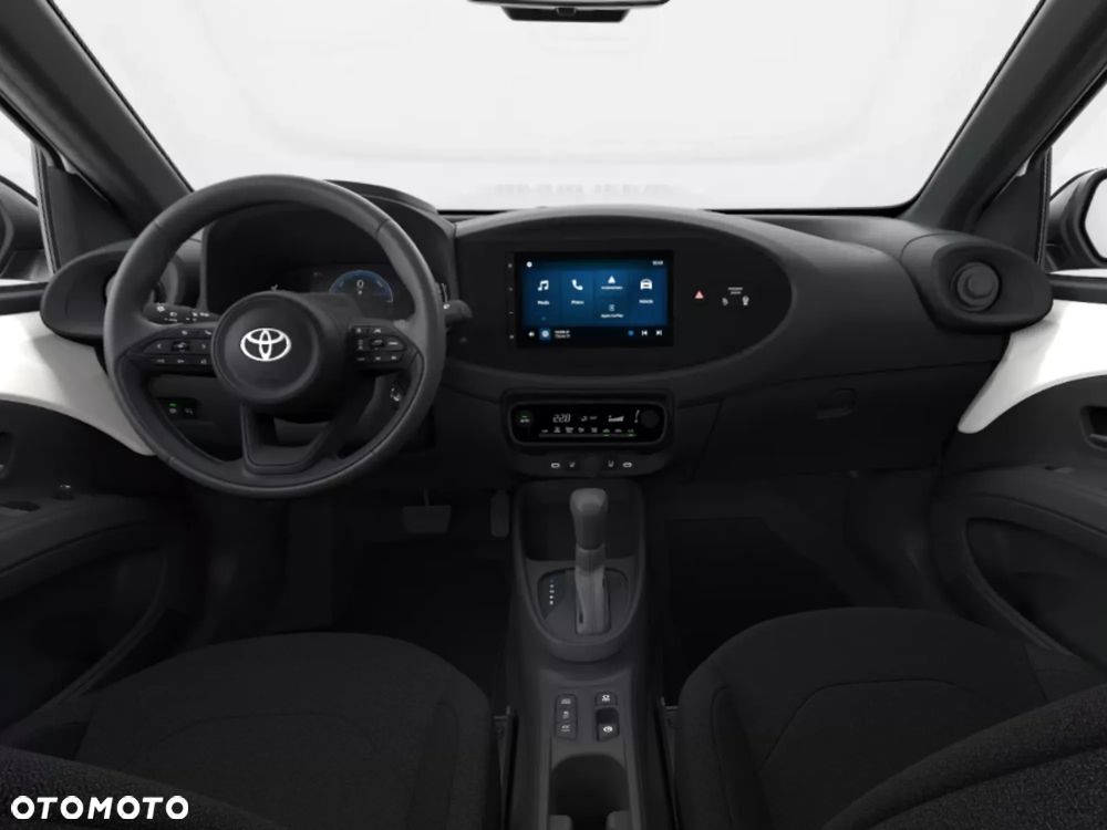 Toyota Aygo X Hybrid 1.5 Comfort e-CVT - 6