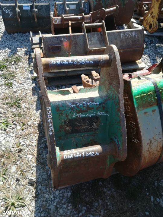 Cupa buldoexcavator Caterpillar - 3