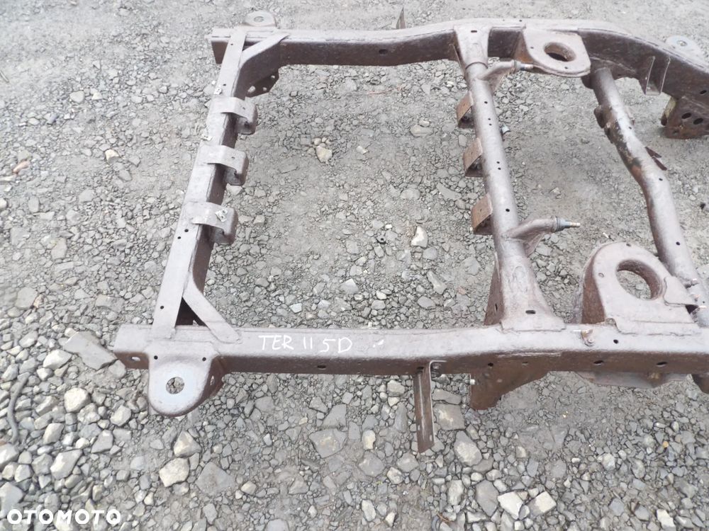 NISSAN TERRANO II MAVERICK RAMA WAHACZ - 3