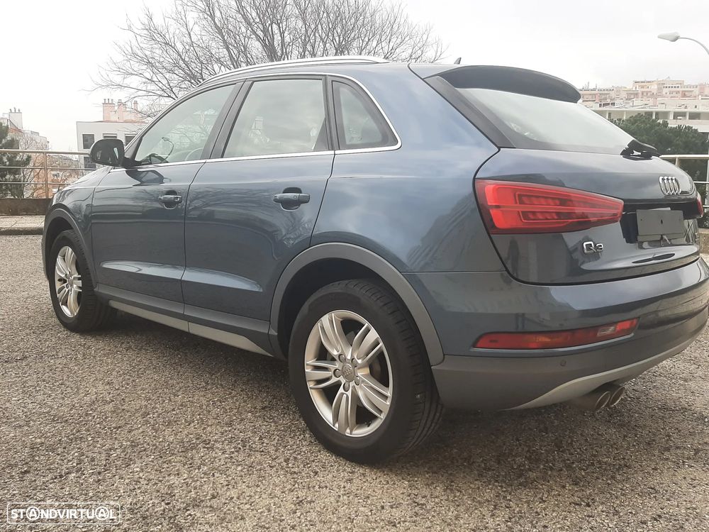Audi Q3 2.0 TDI quattro Design S tronic - 6