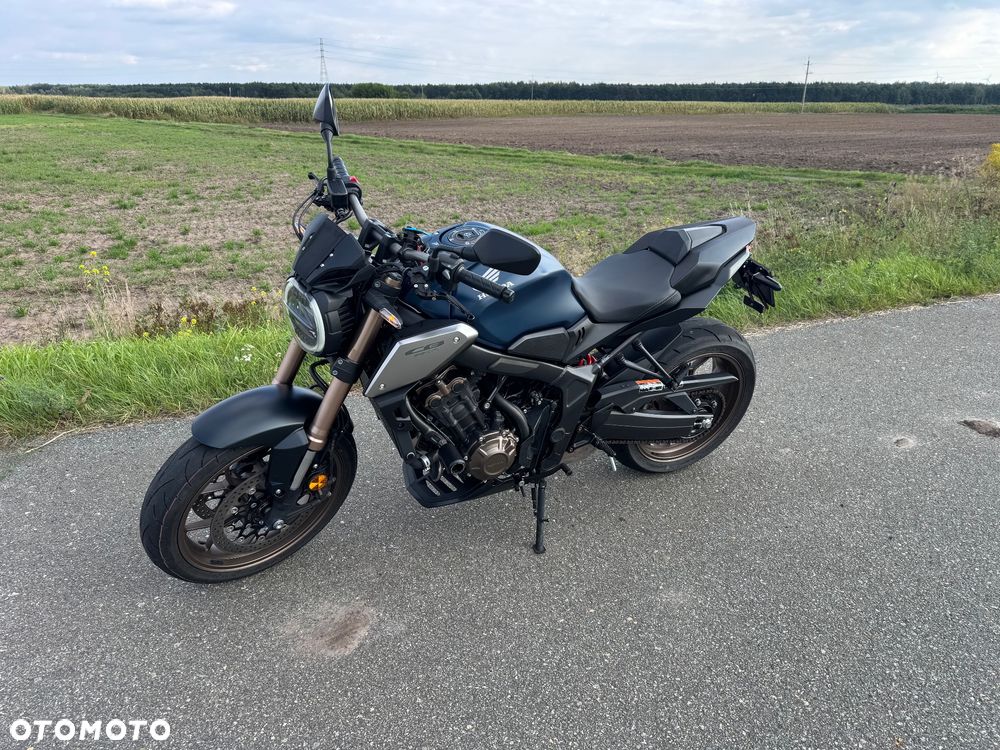 Honda CB - 3