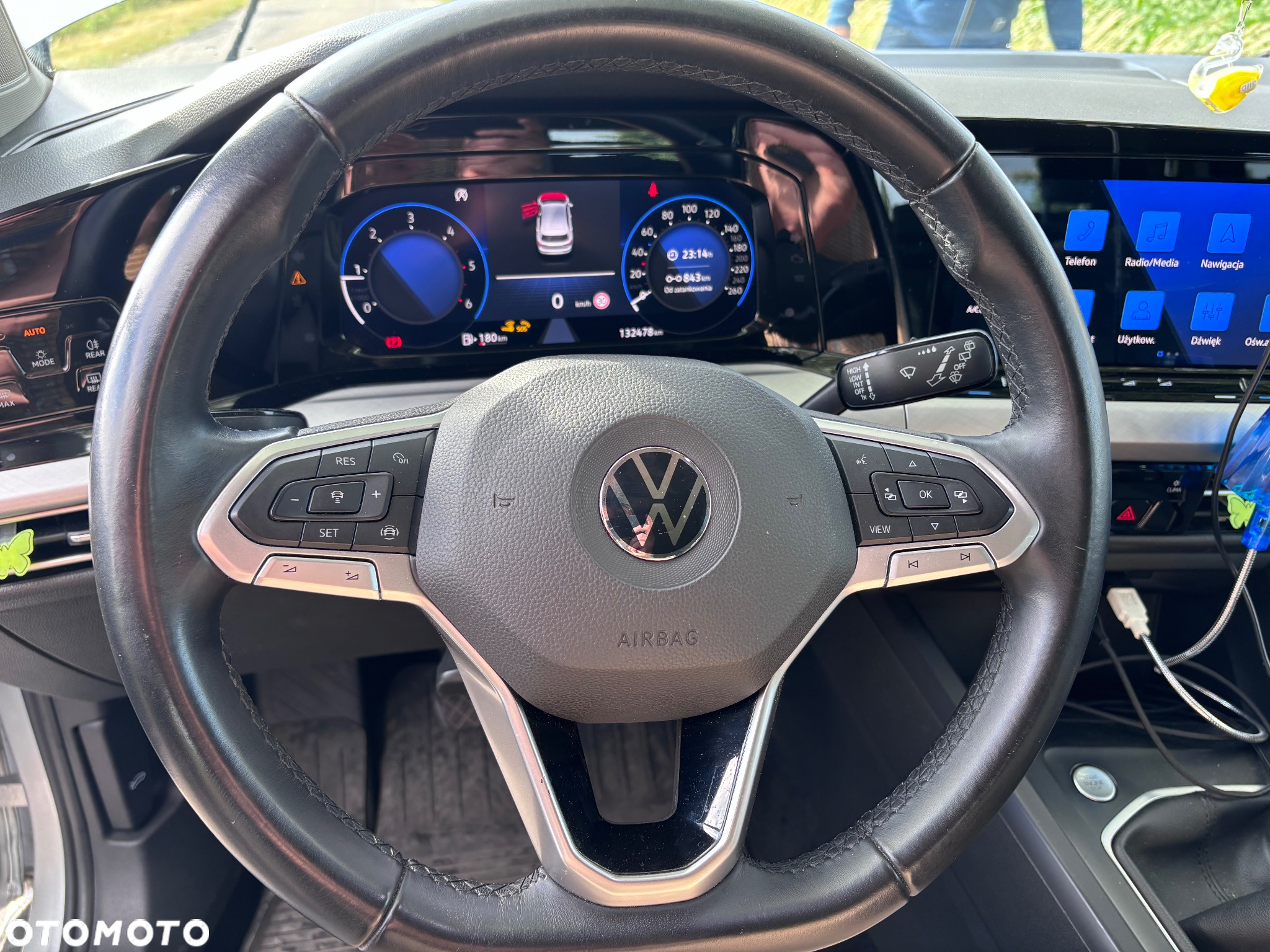 Volkswagen Golf 2.0 TDI SCR Life - 13