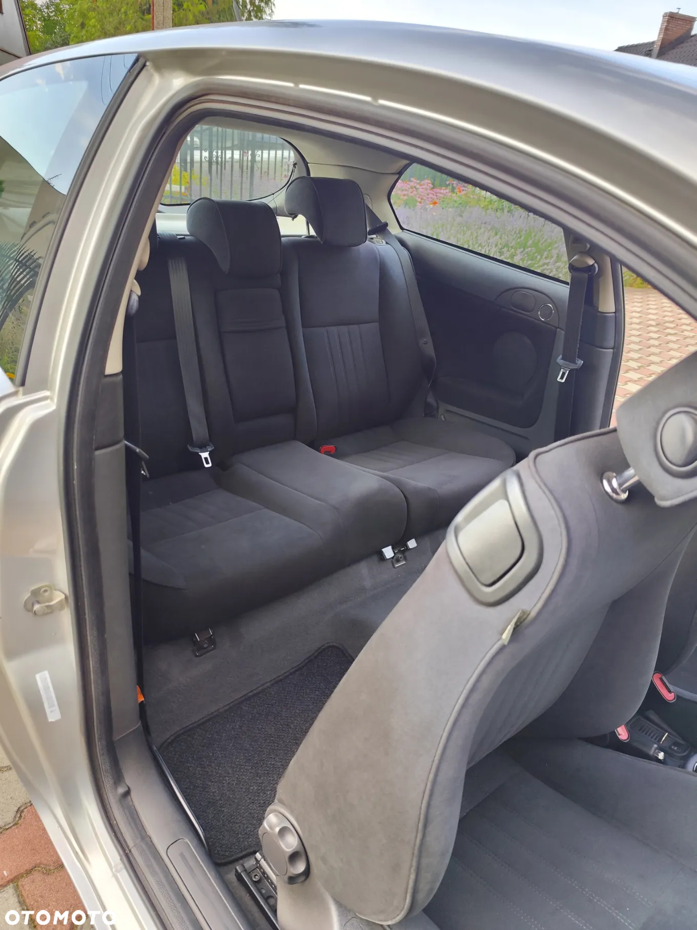 Alfa Romeo 147 - 15