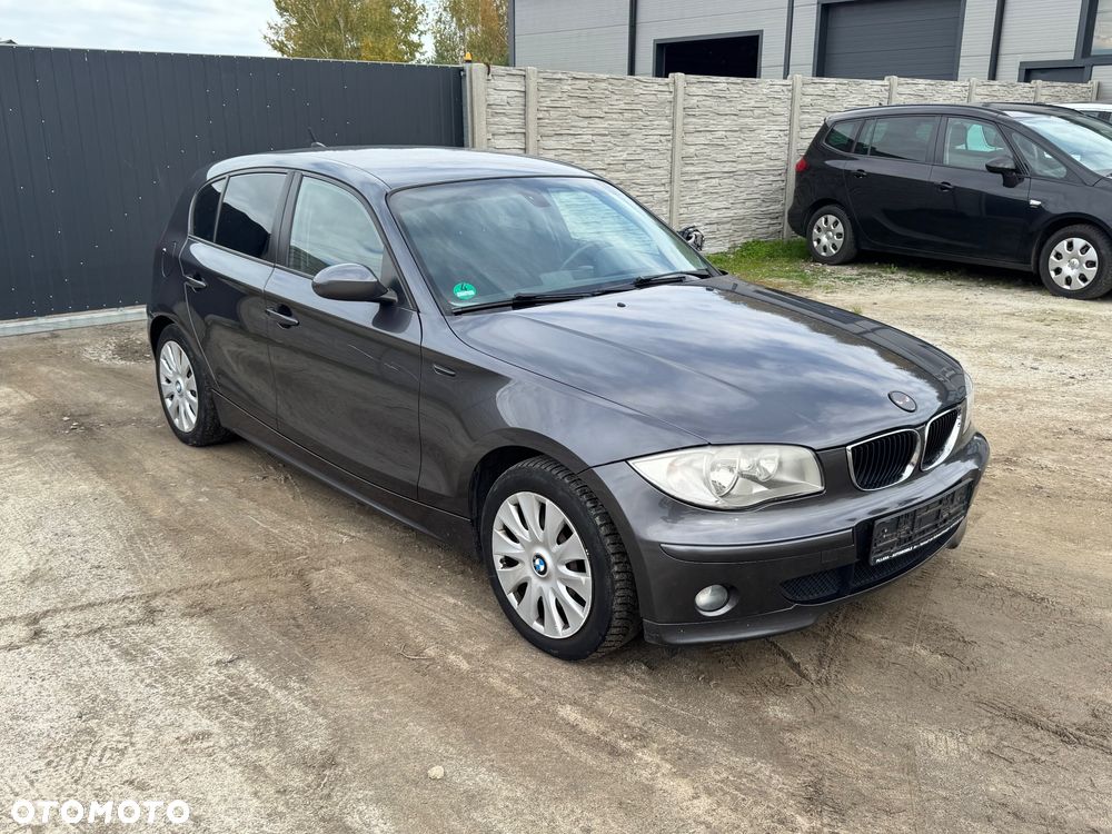 BMW Seria 1 116i - 6