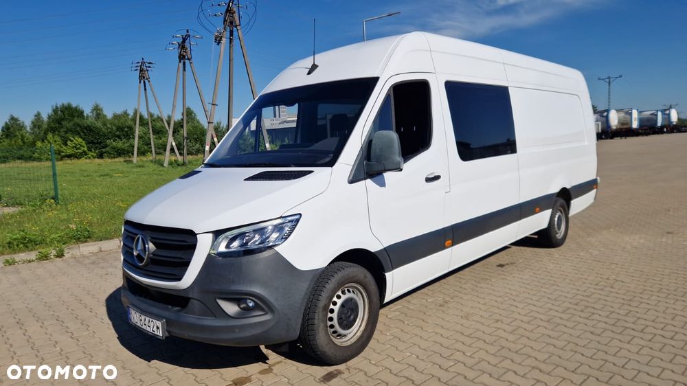 Mercedes-Benz Sprinter - 1