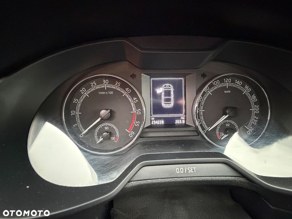 Skoda Octavia - 12