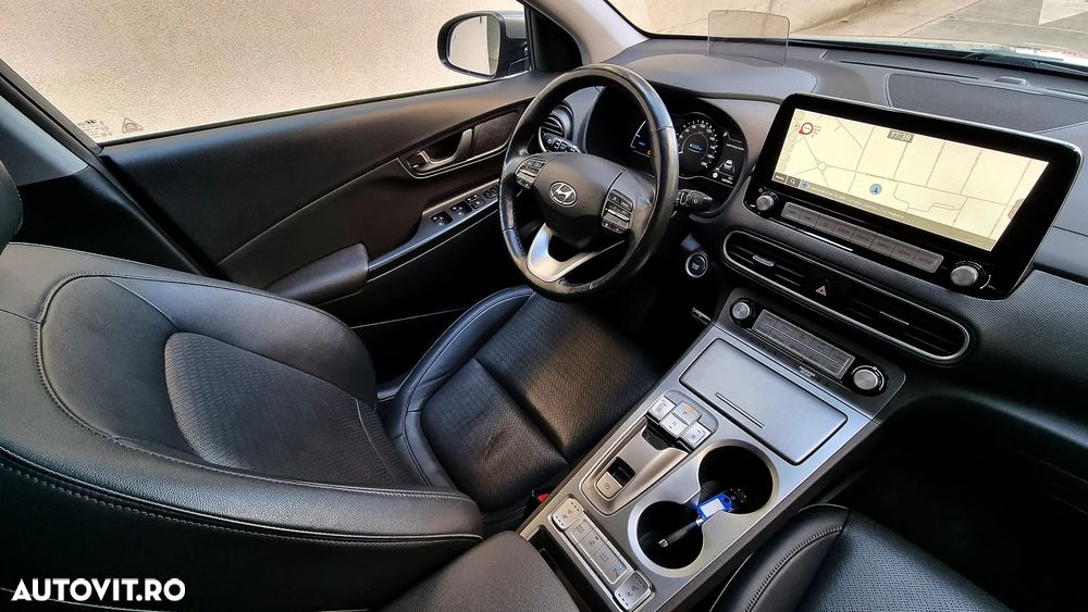 Hyundai KONA Business - 3