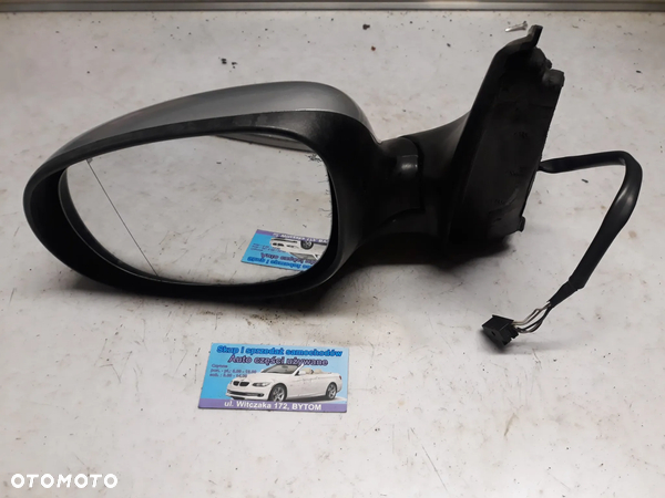 LUSTERKO LEWE ELEKTRYCZNE  FIAT BRAVO II  2007r  5 PIN 01704737400   KOLOR: GRIGIO ARGENTO VIVO