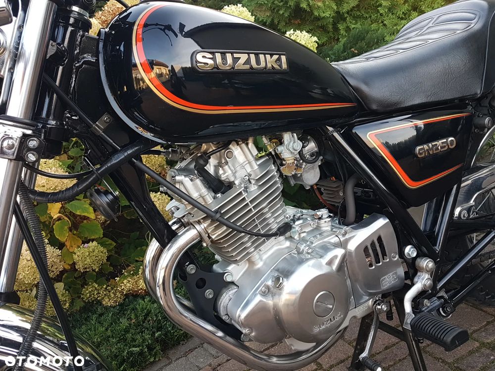 Suzuki GN - 19