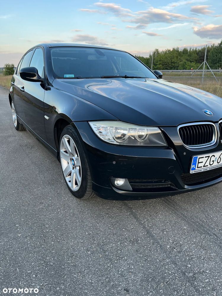 BMW Seria 3 318d - 11