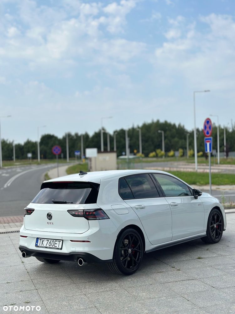 Volkswagen Golf VIII 2.0 TSI GTI DSG - 27