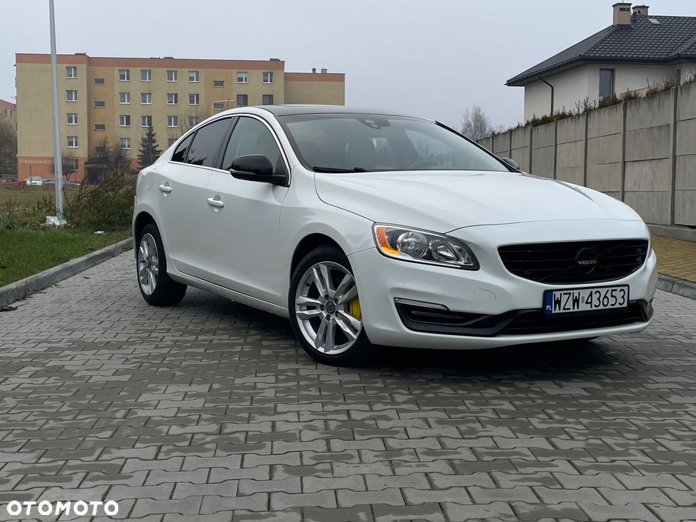 Volvo S60 2.5 T5 AWD - 1