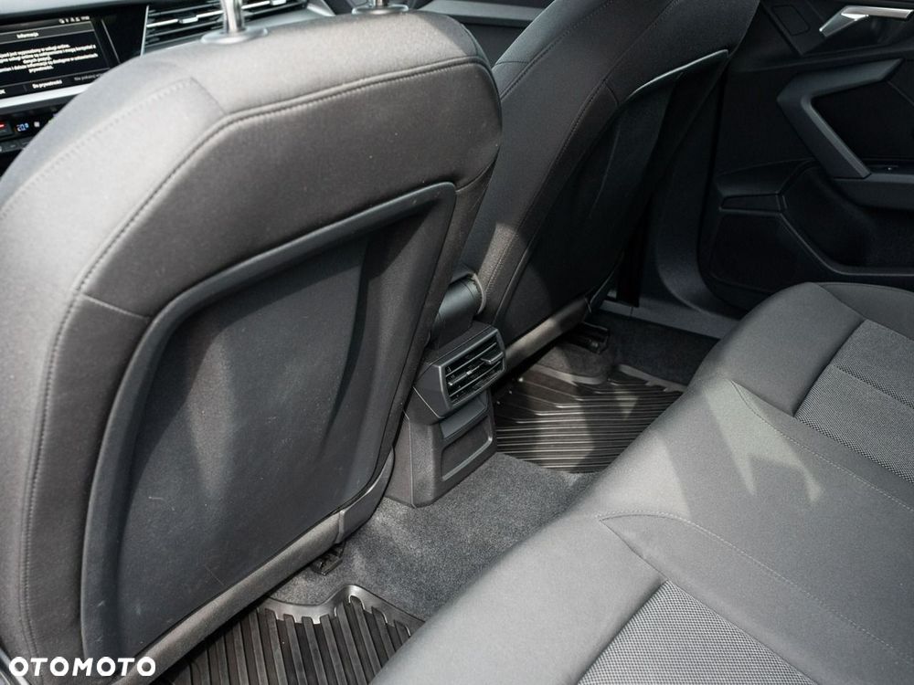 Audi A3 Sportback 30 TDI S tronic - 22