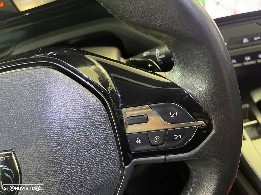 Peugeot 308 SW 1.5 BlueHDi Active EAT8 — fotografia 21