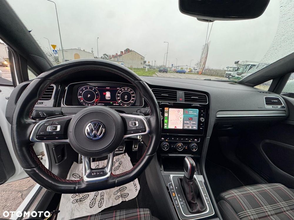 Volkswagen Golf GTI 2.0 TSI OPF DSG Performance - 12