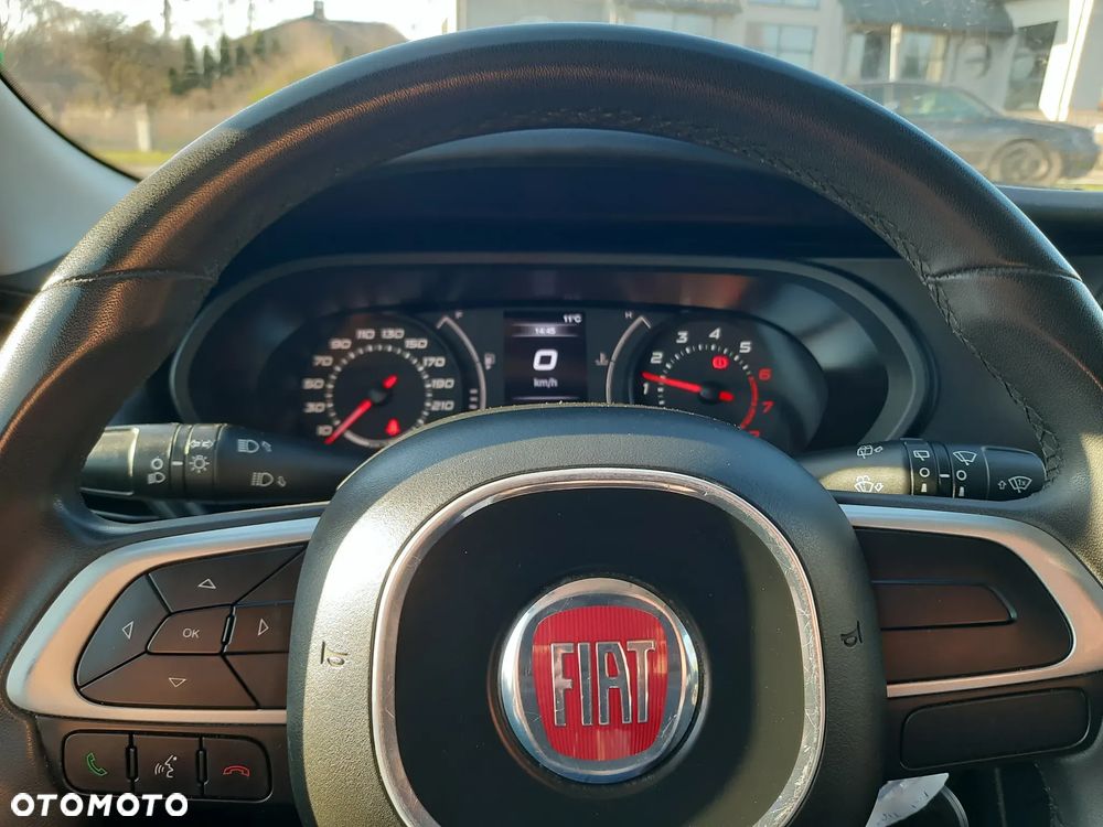 Fiat Tipo 1.4 T-Jet 16v Street - 10