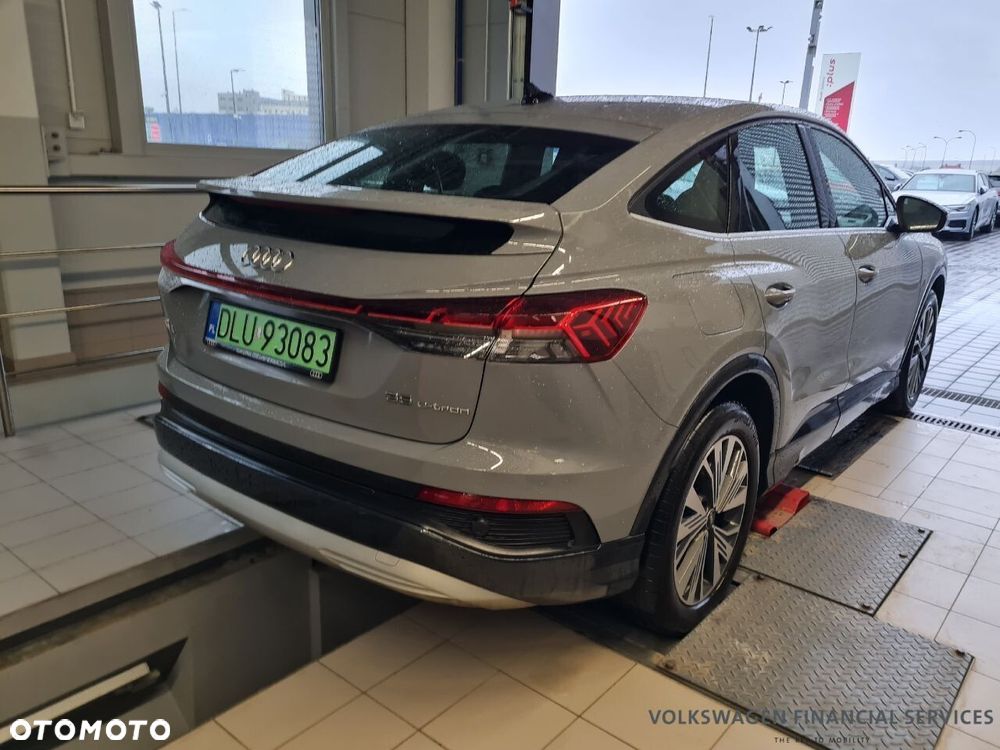 Audi Q4 Sportback e-tron - 6